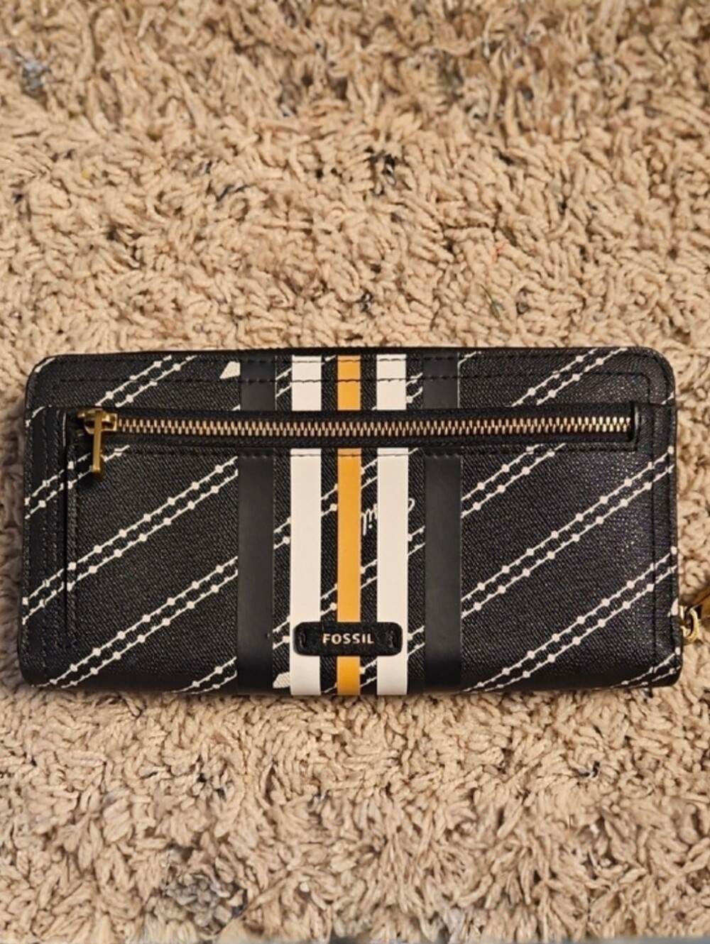 Fossil Women's Logan Faux Leather Wallet RFID Blocking Zip Around Clutch